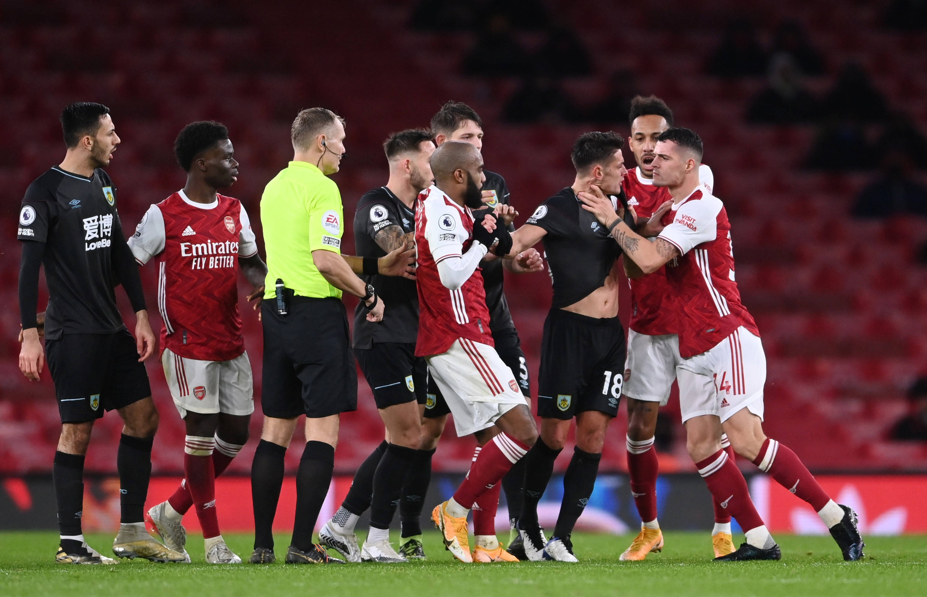 在上半场比 在上半场比