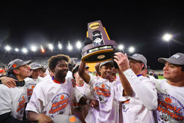 鲁加尼不错 鲁加尼不错